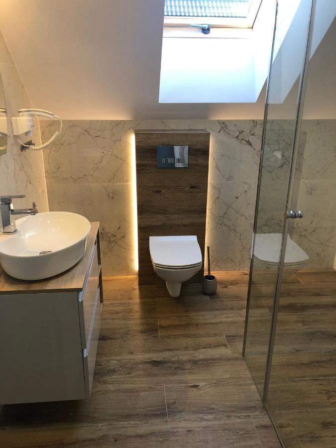 Domki Apartamentowe Na Wrzosach ยาสต์เชอเบีย กูรา ภายนอก รูปภาพ